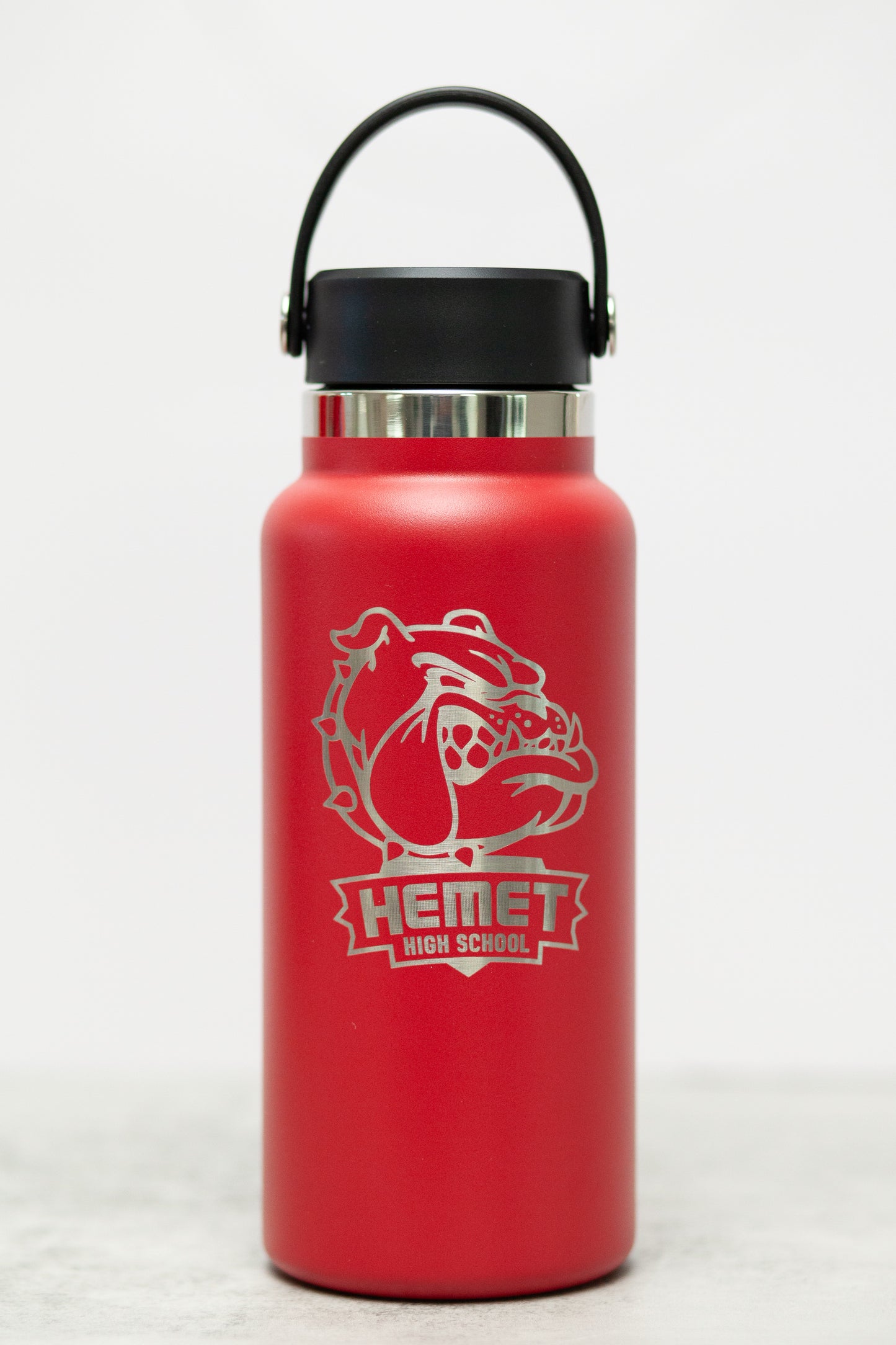 HydroFlask Style Bulldog Head "Hemet High School engraved"